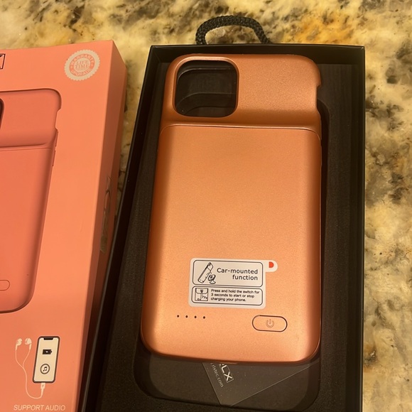 NWT $250 RLX POWER CASE FOR IPHONE 11 Pro in rose - Picture 7 of 7